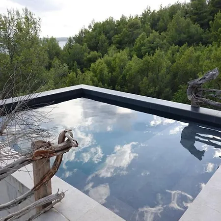 Falcon View Hvar * Zavala